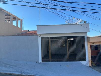 Casa para Venda, em Salto, bairro Centro, 1 dormitrio, 1 banheiro, 1 vaga