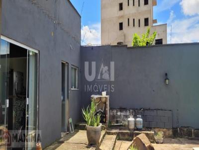 Casa para Venda, em So Joo del Rei, bairro Vila Belizrio, 2 dormitrios, 3 banheiros, 2 vagas