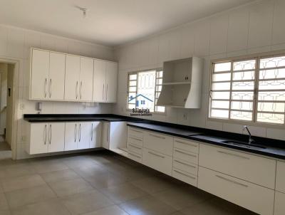 Sobrado para Venda, em Taubat, bairro Estiva, 3 dormitrios, 3 banheiros, 1 sute, 2 vagas
