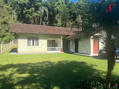 Stio / Chcara para Venda, em Blumenau, bairro Vila Itoupava, 3 dormitrios, 2 banheiros, 2 vagas