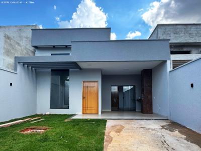 Casa para Venda, em Aparecida de Goiânia, bairro Jardim Buriti Sereno, 3 dormitórios, 3 banheiros, 1 suíte, 2 vagas