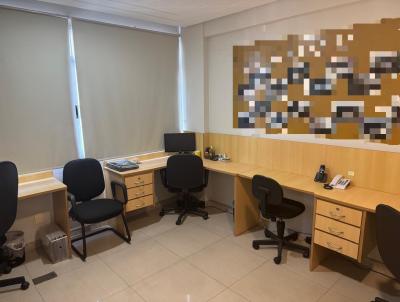 Sala Comercial para Venda, em Florianpolis, bairro Estreito, 1 banheiro, 1 vaga