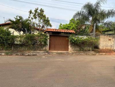 Casa para Locao, em Mrio Campos, bairro Chcaras Maria Antonieta, 2 dormitrios, 2 banheiros, 1 vaga