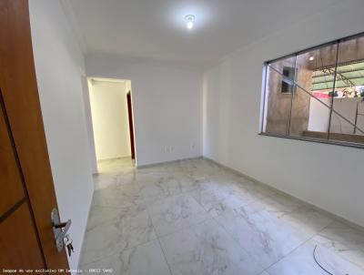 Apartamento para Locação, em Abre Campo, bairro MARIA ADELAIDE, 3 dormitórios, 1 banheiro, 1 suíte, 1 vaga