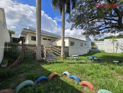 Casa para Locação, em Marília, bairro Fragata, 2 dormitórios, 2 banheiros, 1 suíte, 5 vagas