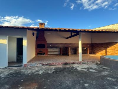 Casa para Locao, em Lins, bairro Pasetto, 3 dormitrios, 1 banheiro, 2 vagas