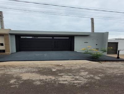 Casa para Venda, em Lins, bairro Residencial Santa Terezinha, 3 dormitrios
