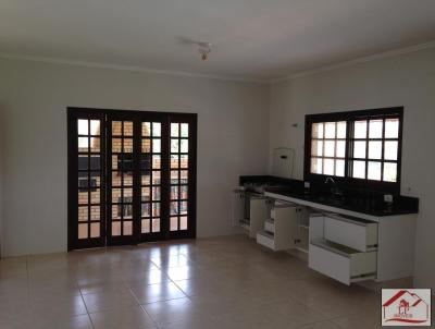 Casa em Condomnio para Venda, em Araariguama, bairro Condomnio Vila Verde, 3 dormitrios, 2 banheiros, 1 sute, 5 vagas