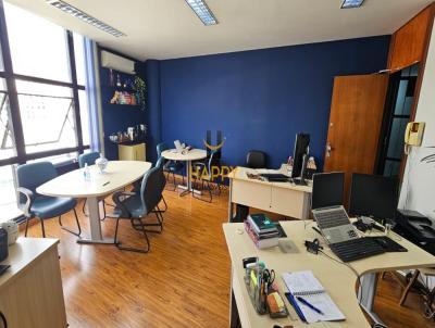 Sala Comercial para Venda, em Belo Horizonte, bairro Santa Efignia, 2 banheiros, 2 vagas