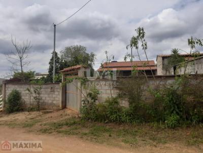 Stio para Venda, em Tiradentes, bairro Banquinho, 2 dormitrios, 1 banheiro, 1 vaga
