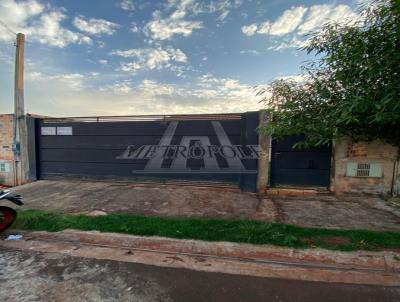 Casa para Locação, em Santa Cruz do Rio Pardo, bairro Jardim Fátima, 2 dormitórios, 1 banheiro, 2 vagas