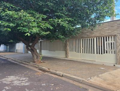 Casa para Venda, em Birigui, bairro Morumbi, 2 dormitrios, 1 banheiro, 2 vagas