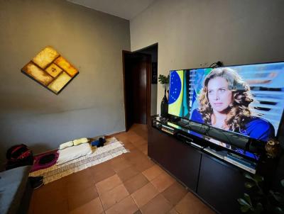 Casa para Venda, em So Jos dos Campos, bairro Jardim das Industrias, 2 dormitrios, 1 banheiro, 3 vagas