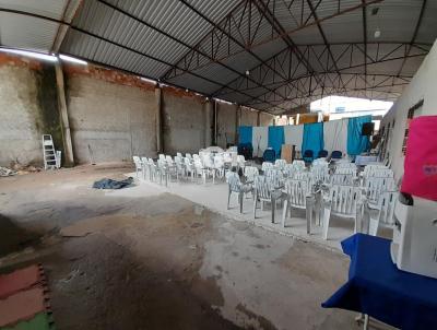 Galpo para Locao, em So Gonalo, bairro Trindade, 2 banheiros