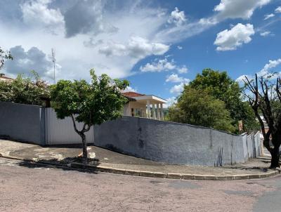 Casa para Venda, em Amparo, bairro Jardim Itlia, 4 dormitrios, 4 banheiros, 2 sutes, 6 vagas