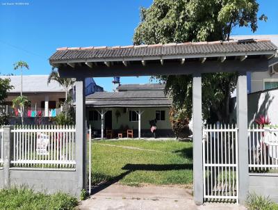 Casa de Praia/Usada para Venda, em Palhoa, bairro Pinheira, 2 dormitrios, 2 banheiros, 1 sute, 1 vaga
