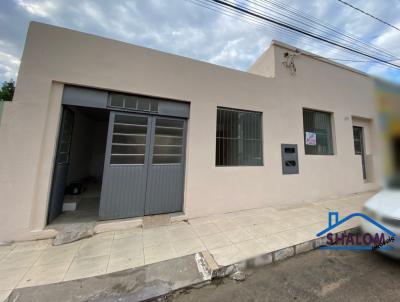 Casa para Locao, em So Gabriel, bairro centro, 2 dormitrios, 2 banheiros, 1 vaga