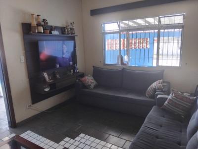 Casa para Venda, em Mongaguá, bairro Regina Maria, 3 dormitórios, 1 banheiro, 2 suítes, 2 vagas