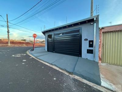 Casa para Venda, em Araraquara, bairro Residencial Acapulco, 2 dormitórios, 2 banheiros, 2 vagas