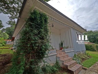 Casa para Venda, em Irati, bairro Floresta, 3 dormitrios, 1 banheiro, 1 vaga