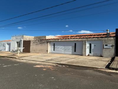 Casa para Venda, em Araguari, bairro flamboyan, 3 dormitrios, 1 banheiro, 1 sute, 2 vagas