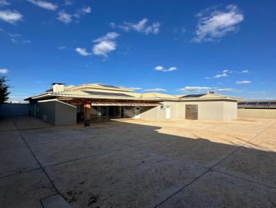 Casa em Condomnio para Locao, em lvares Machado, bairro CONDOMINIO RESIDENCIAL GRAMADO, 3 dormitrios, 1 banheiro, 3 sutes, 2 vagas