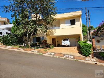 Casa para Venda, em Londrina, bairro Vale das Araucárias, 4 dormitórios, 3 banheiros, 3 suítes, 2 vagas