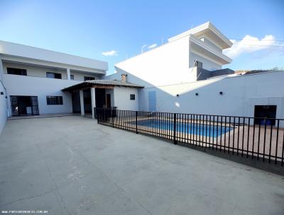 Sobrado para Venda, em Presidente Prudente, bairro Residencial Parque dos Girassis, 3 dormitrios, 3 banheiros, 2 vagas