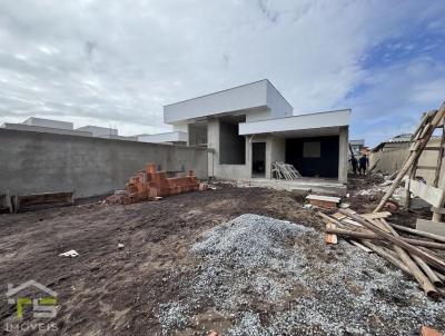 Casa para Venda, em Rio das Ostras, bairro Verdes Mares, 3 dormitórios, 2 banheiros, 1 suíte, 2 vagas