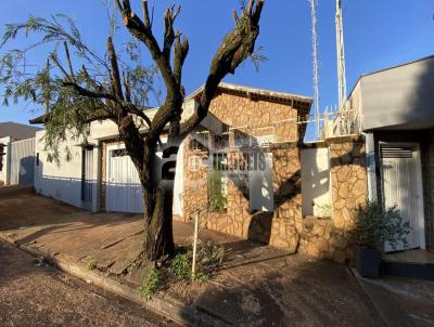 Casa para Venda, em Orlndia, bairro Jardim Nova Orlndia, 3 dormitrios, 2 banheiros, 2 vagas
