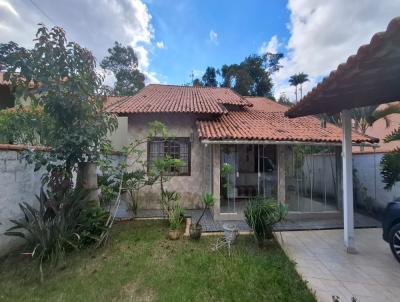 Casa para Venda, em Miguel Pereira, bairro Lagoinha, 3 dormitrios, 3 banheiros, 1 sute, 2 vagas