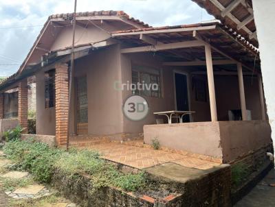 Casa para Venda, em Ourinhos, bairro Ouro Verde, 3 dormitrios, 1 banheiro, 1 vaga