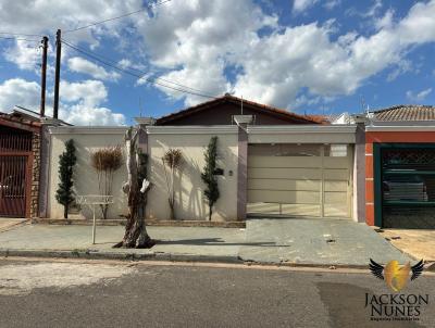 Casa para Locao, em Itapetininga, bairro JARDIM MARAB, 3 dormitrios, 3 banheiros, 1 sute, 2 vagas