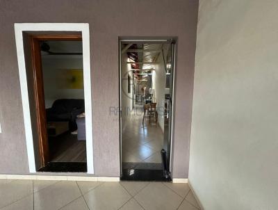 Casa para Venda, em Piracicaba, bairro gua Branca, 2 dormitrios, 1 banheiro, 2 vagas