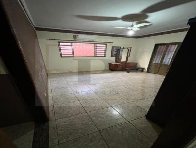 Casa para Venda, em Bauru, bairro Vila Engler, 4 dormitórios, 2 banheiros, 1 suíte, 5 vagas