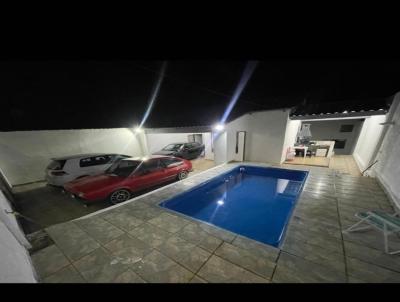 Casa para Venda, em Araxá, bairro SÃO FRANCISCO, 3 dormitórios, 2 banheiros, 1 suíte, 3 vagas