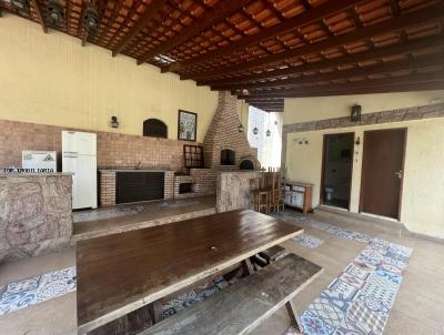 Casa para Locação, em Cajamar, bairro Polvilho, 4 dormitórios, 6 banheiros, 1 suíte, 10 vagas