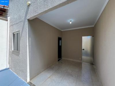 Casa para Locao, em Goinia, bairro Setor Santos Dumont, 2 dormitrios, 2 banheiros, 1 sute, 2 vagas