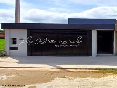 Casa para Venda, em Marília, bairro Terra Verde, 2 dormitórios, 1 banheiro, 2 vagas
