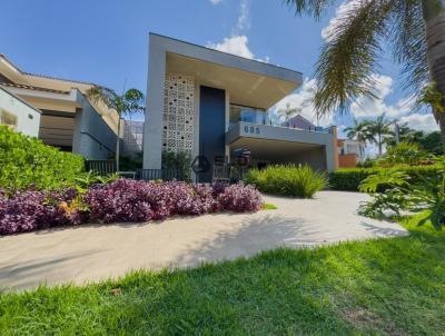 Casa para Venda, em Presidente Prudente, bairro Residencial Gramado, 3 dormitrios, 3 sutes
