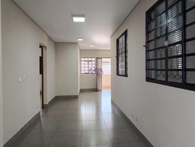 Casa para Venda, em Presidente Prudente, bairro Vila Oriental, 3 dormitrios, 2 banheiros, 1 sute, 3 vagas