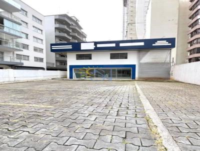 Sobrado para Locação, em Balneário Camboriú, bairro Centro, 5 banheiros, 6 vagas