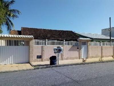 Casa para Venda, em Saquarema, bairro Boqueiro, 4 dormitrios, 4 banheiros, 2 sutes, 4 vagas