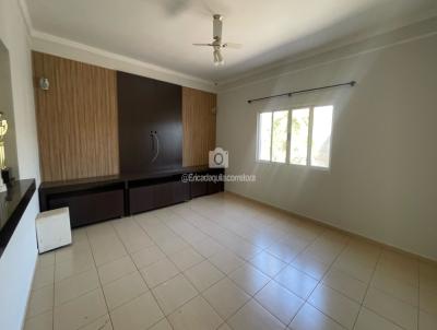Casa para Locao, em Jaboticabal, bairro Colina Verde, 3 dormitrios, 3 banheiros, 1 sute, 4 vagas