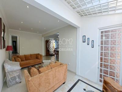 Casa para Venda, em Santo André, bairro Vila Eldízia, 3 dormitórios, 4 banheiros, 1 suíte, 4 vagas