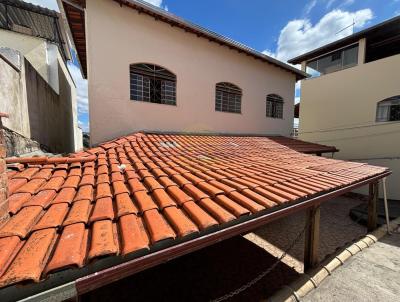 Casa para Venda, em Belo Horizonte, bairro Jaqueline, 3 dormitórios, 2 banheiros, 1 suíte, 3 vagas