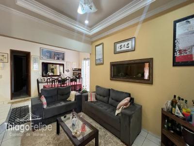 Casa para Venda, em Presidente Prudente, bairro Parque Residencial Araki, 3 dormitórios, 3 banheiros, 1 suíte