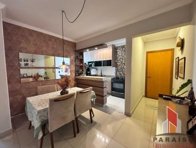 Apartamento para Venda, em Uberlândia, bairro Santa Mônica, 2 dormitórios, 1 suíte, 1 vaga
