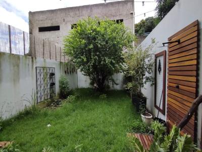 Casa para Venda, em Governador Valadares, bairro JARDIM PEROLA, 3 dormitrios, 2 banheiros, 1 sute, 4 vagas