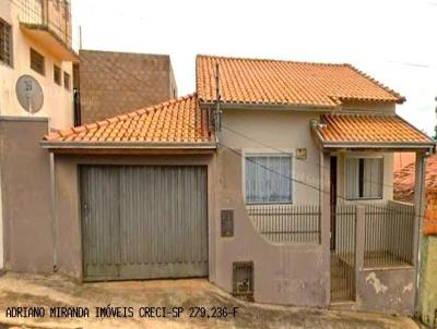 Casa para Venda, em Piraju, bairro Jardim Ana Carolina, 2 dormitórios, 2 banheiros, 2 vagas